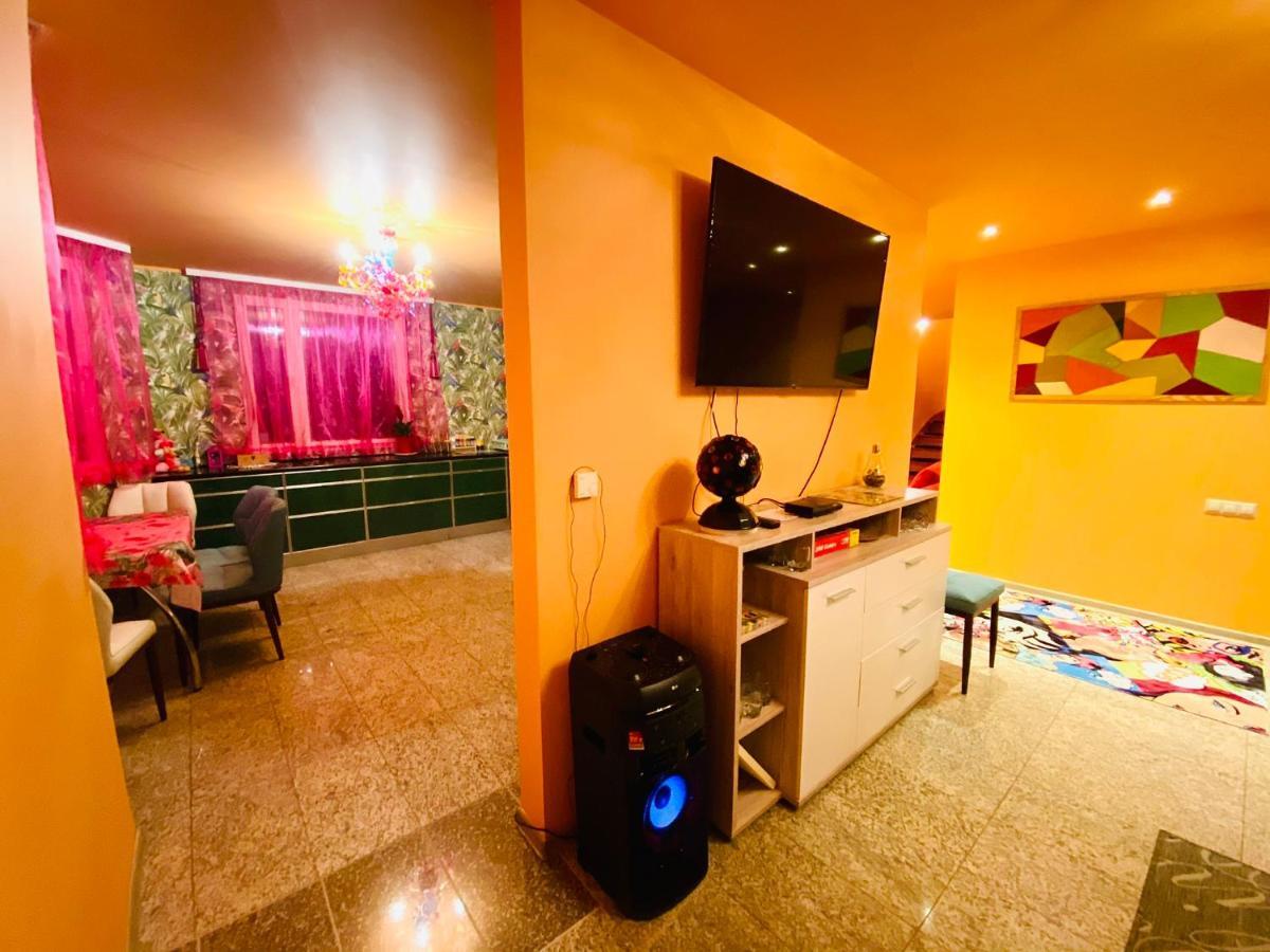ホテルParty House Cielavas エクステリア 写真